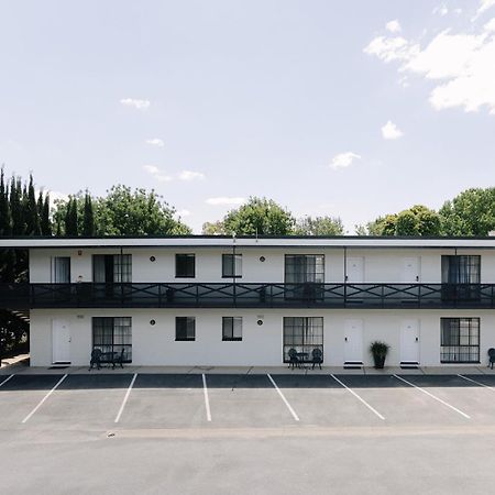 Centralpoint Motel Вага Вага Екстериор снимка