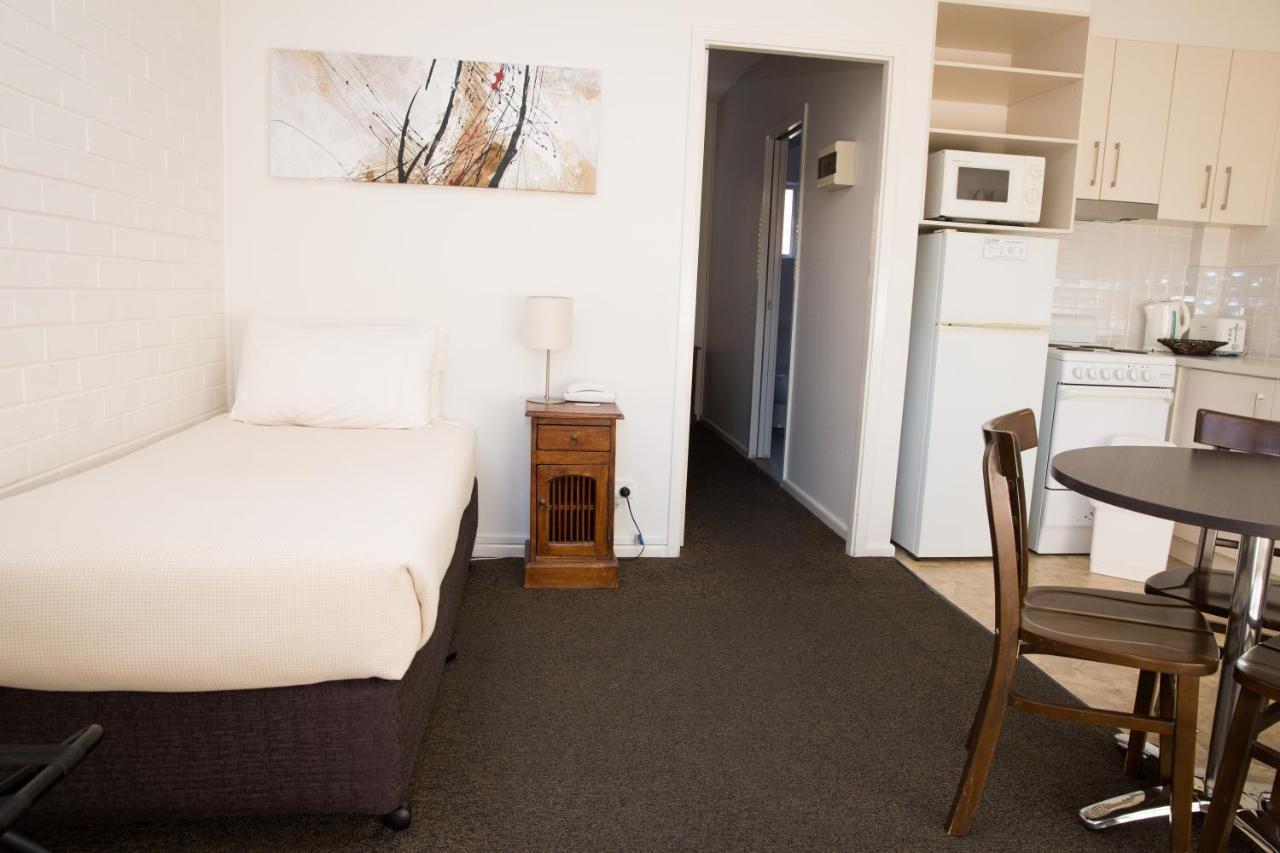 Centralpoint Motel Вага Вага Екстериор снимка